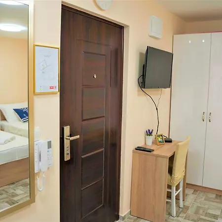 Appartamento Casa Luigi 3 I Calm, Central&fully Equipped Rovigno