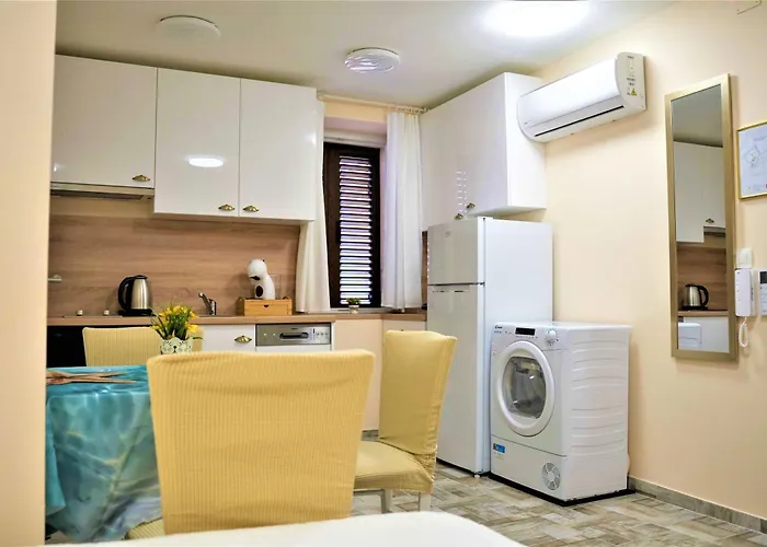 Appartamento Casa Luigi 3 I Calm, Central&fully Equipped Rovigno